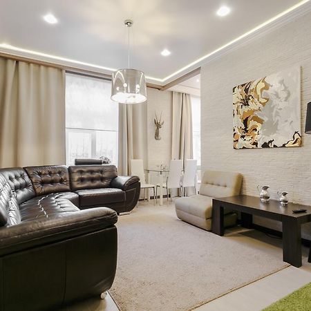 Swedish Apartment At Romanovskaia 22 Μινσκ Εξωτερικό φωτογραφία