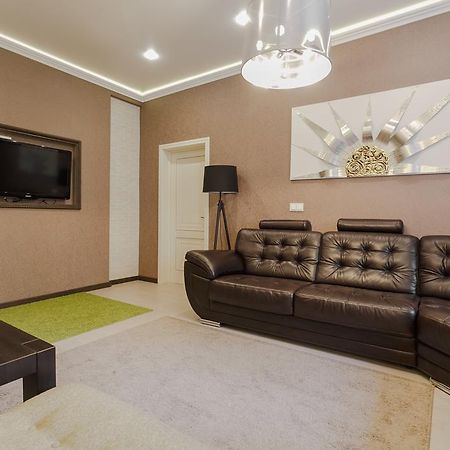 Swedish Apartment At Romanovskaia 22 Μινσκ Εξωτερικό φωτογραφία